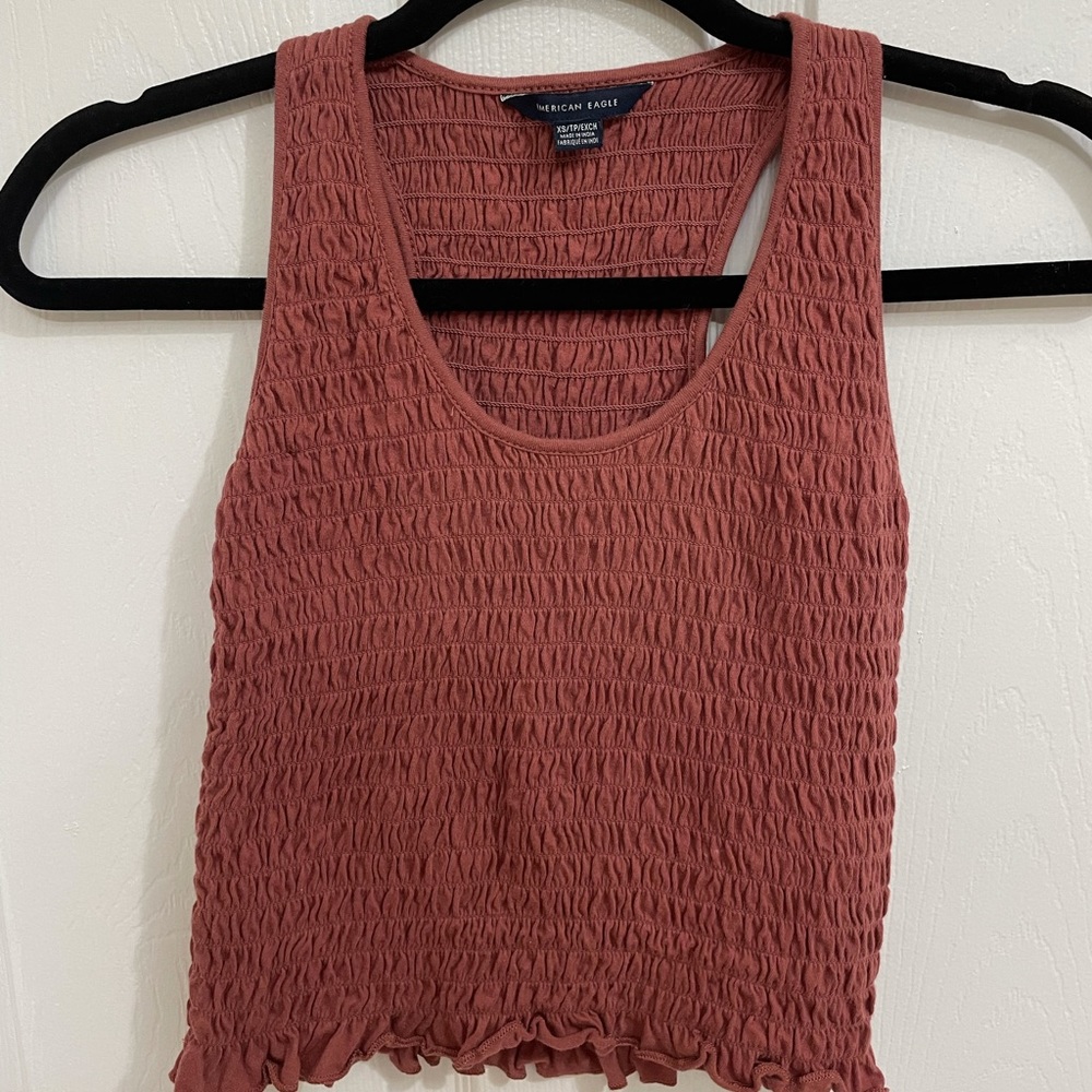 super cute cropped American Eagle tank!!